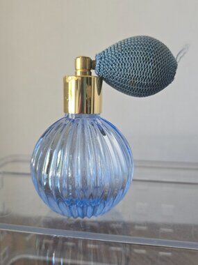 Vintage Blue Ridged Glass Perfume Bottle with Atomizer - please read!